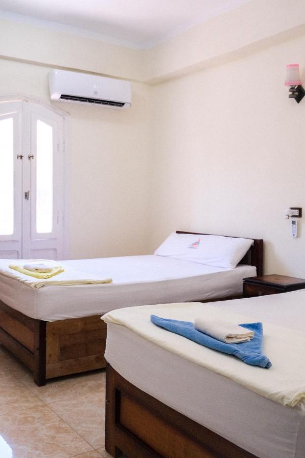 Al-Manara Hostel 시와오아시스 외부 사진