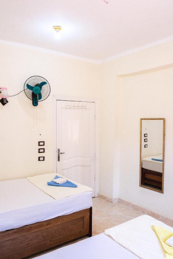 Al-Manara Hostel 시와오아시스 외부 사진