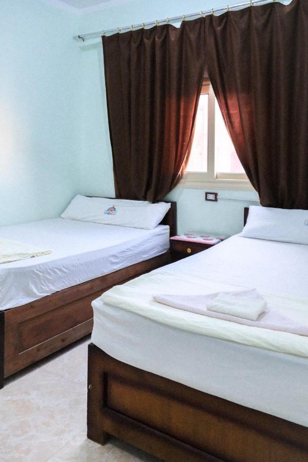 Al-Manara Hostel 시와오아시스 외부 사진