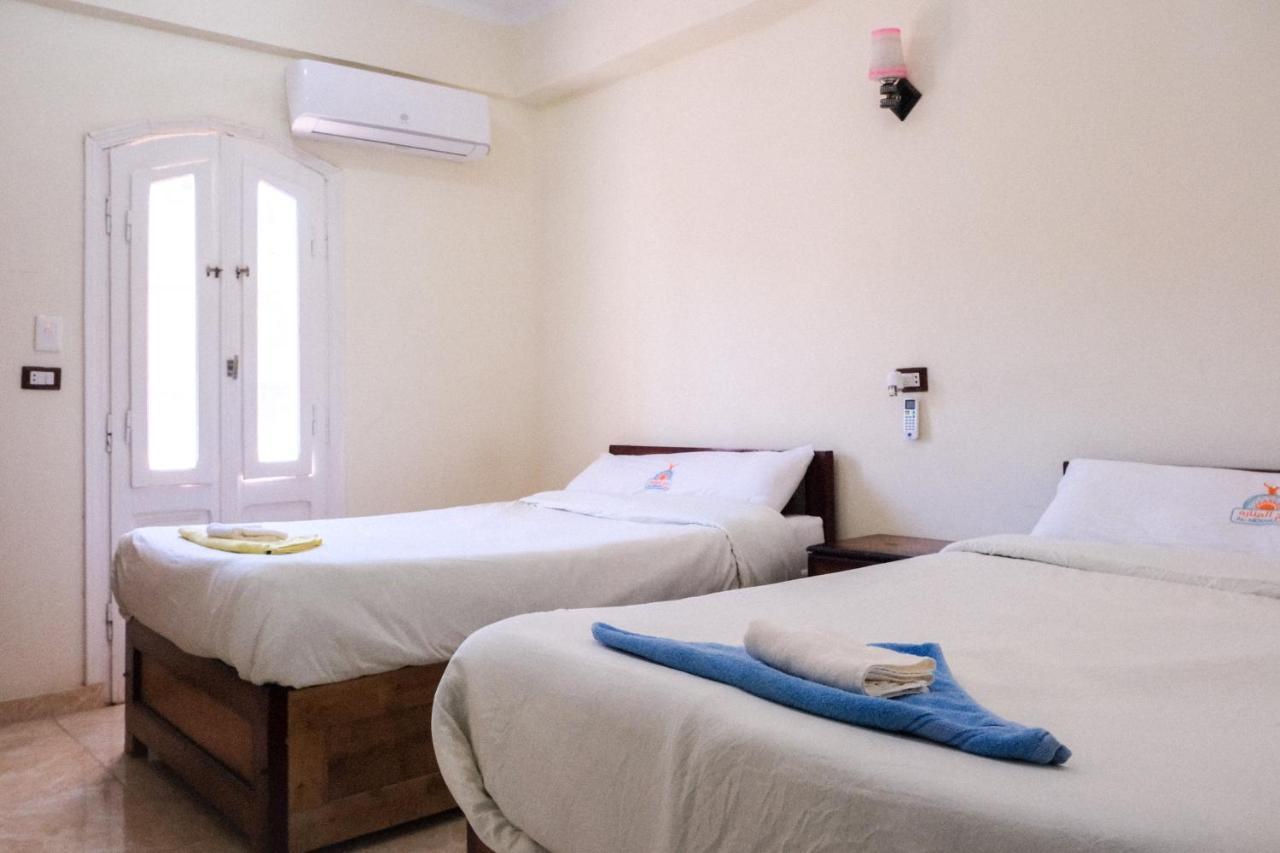 Al-Manara Hostel 시와오아시스 외부 사진